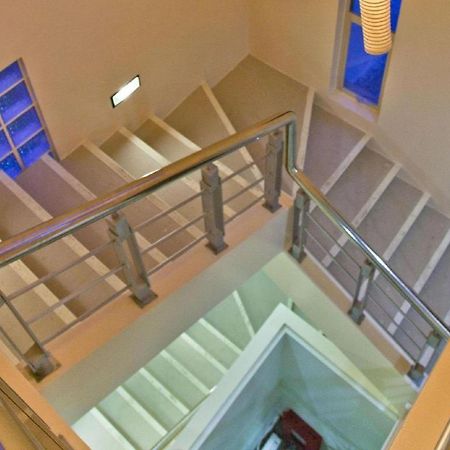 B Pod Hotel Manoc-Manoc Zewnętrze zdjęcie