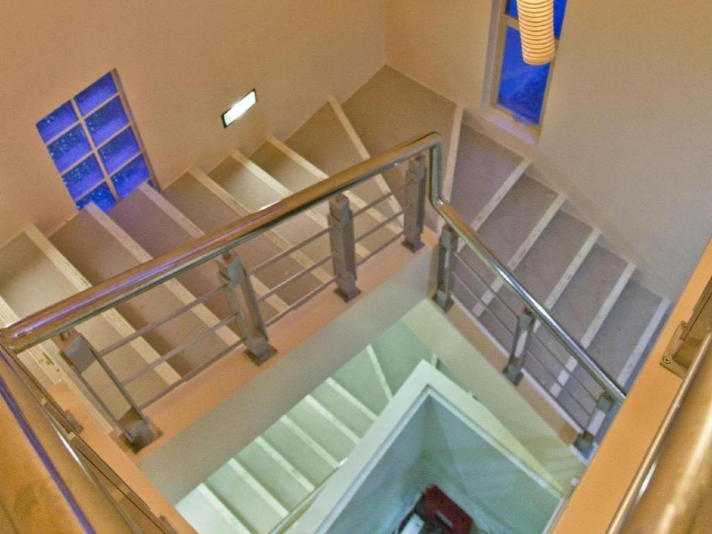 B Pod Hotel Manoc-Manoc Zewnętrze zdjęcie